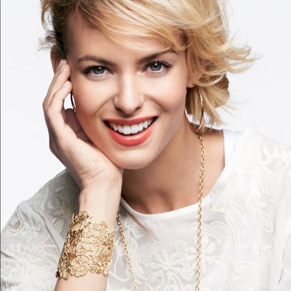 Stella & Dot Chantilly Lace Cuff Gold